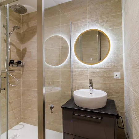 Moderne Pres De Geneve Appartement