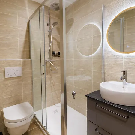 Moderne Pres De Geneve Appartement